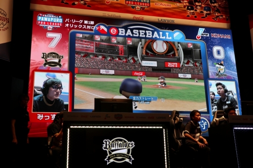 画像ギャラリー No.024のサムネイル画像 / 「eBASEBALL パワプロ・プロリーグ 2018」は西武,中日が首位発進。メインスタジアムで行われた6試合の現地レポートをお届け