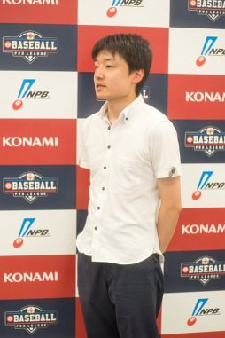 画像ギャラリー No.018のサムネイル画像 / 「パワプロ」の強豪30名が選抜された，「eBASEBALL プロリーグ」東日本オフライン選考会レポート。元プロや大会上位者による激戦が繰り広げられる