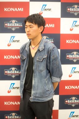 画像ギャラリー No.037のサムネイル画像 / 「パワプロ」の強豪30名が選抜された，「eBASEBALL プロリーグ」東日本オフライン選考会レポート。元プロや大会上位者による激戦が繰り広げられる