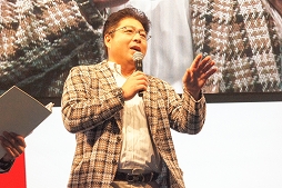 画像ギャラリー No.003のサムネイル画像 / ［TGS 2019］監督本人（を模した選手）も試合に参戦した「eドラフト会議直前 エキシビションマッチ 〜真中応援監督軍 vs G.G.佐藤軍〜」をレポート