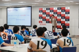 画像ギャラリー No.013のサムネイル画像 / パワプロのeスポーツリーグ「eBASEBALL プロリーグ」，11月3日に迫る2019シーズン開幕を前に，プロ野球eスポーツ選手に向けた研修会を開催