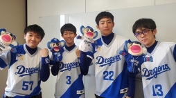 画像ギャラリー No.018のサムネイル画像 / セ・リーグは巨人，パ・リーグはソフトバンクが首位スタート。パワプロのeスポーツリーグ「eBASEBALL プロリーグ」2019シーズンが開幕