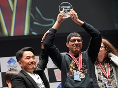 ［EVO Japan］「ソウルキャリバーVI」部門優勝はアメリカのBluegod選手。日本のゆっとと選手を2度打ち破り，勝利の栄光を手にした