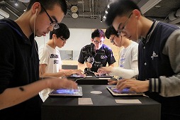 画像ギャラリー No.060のサムネイル画像 / リズムゲームで話題のRayarkとはいったいどんな会社なのか？　台湾本社の開発現場をレポート＆インタビュー