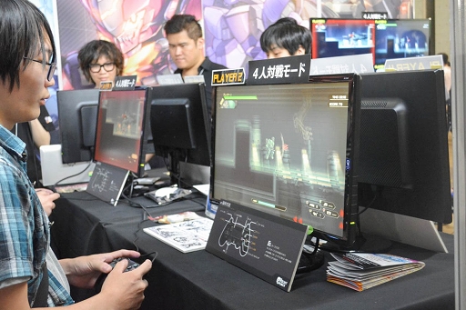 画像ギャラリー No.002のサムネイル画像 / ［TGS 2019］「HARDCORE MECHA」初の公式対戦イベントが開催。格闘特化のメカが暴れる混沌とした戦場に，レーザーキャノンが突き刺さる
