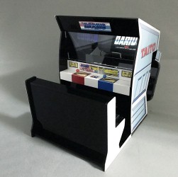 画像ギャラリー No.001のサムネイル画像 / タイトーの「スペースインベーダー筐体」と「ダライアス筐体」が1/12スケールのミニチュアで登場。オンラインストアで予約受付を開始
