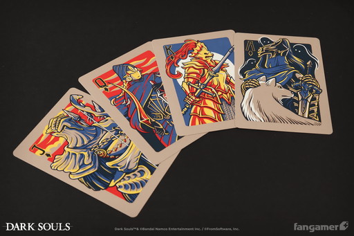 画像ギャラリー No.005のサムネイル画像 / 「DARK SOULS」のトランプ＆ジークマイヤーぬいぐるみが本日発売。飾って楽しむもよし，遊びつくすもよしの新アイテム