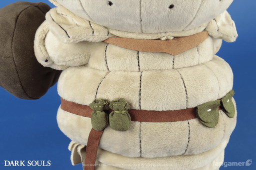 画像ギャラリー No.011のサムネイル画像 / 「DARK SOULS」のトランプ＆ジークマイヤーぬいぐるみが本日発売。飾って楽しむもよし，遊びつくすもよしの新アイテム