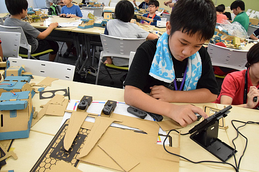 画像ギャラリー No.001のサムネイル画像 / 力作の数々に保護者も感嘆!「Nintendo Labo」を使った小学生向けハッカソンの2日めをレポート