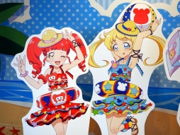 画像ギャラリー No.002のサムネイル画像 / 夏らしいメニューが楽しめる「キラッとプリ☆チャン」のコラボカフェ「プリズムストーンカフェ『ハッピーサマーバケーション』」の模様をお届け