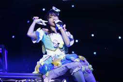 画像ギャラリー No.011のサムネイル画像 / ライブで紡ぐ，壮大な宇宙の旅「キラッとプリ☆チャン スペースシップアドベンチャー」。みらいとライブ初参加のさだめによるパフォーマンスも必見