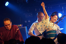 画像ギャラリー No.037のサムネイル画像 / STGのライブイベント「THE SHOOTING!! #2 feat.EXA」をレポート。exA-Arcadiaは11月にリリース？