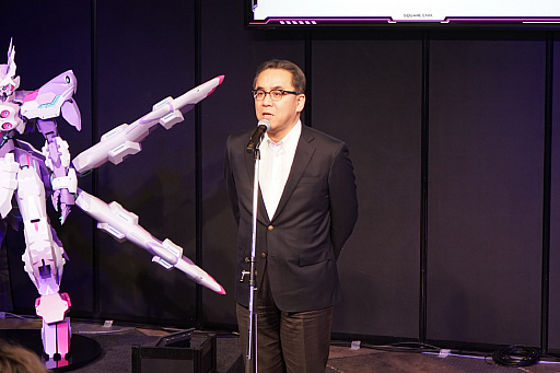 画像ギャラリー No.001のサムネイル画像 / ［JAEPO2018］「星と翼のパラドクス」発表セレモニーをレポート。スクウェア・エニックスのアーケード事業10周年を飾るロボットゲームとは