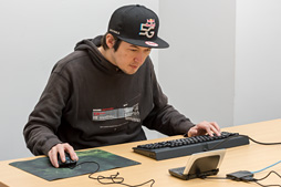 画像ギャラリー No.009のサムネイル画像 / 第2世代のゲーマー向け超小型PC「GPD WIN 2」レビュー。3D性能に過度の期待は禁物だが，「それ以外」は従来比で圧倒的によくなった