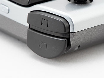 画像ギャラリー No.021のサムネイル画像 / Switch Lite風の小型ゲーマー向けPC「GPD WIN 3」レビュー。ゲームを日常に取り込む最強の積みゲー崩しPCだ