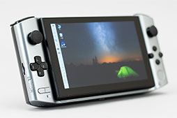 画像ギャラリー No.038のサムネイル画像 / Switch Lite風の小型ゲーマー向けPC「GPD WIN 3」レビュー。ゲームを日常に取り込む最強の積みゲー崩しPCだ