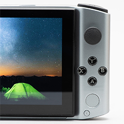 画像ギャラリー No.010のサムネイル画像 / 数多くの製品が登場した「小型ゲームPC」はどこが違う? 代表的な5製品の見どころとゲームの動作をチェックしてみた