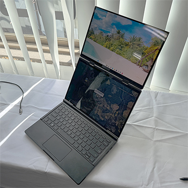 画像ギャラリー No.001のサムネイル画像 / 2枚の有機ELディスプレイを搭載した2画面ノートPC「GPD DUO」の国内予約が始まる