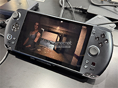 携帯型ゲームPC「GPD WIN 5」を実機でチェック。従来製品から使い勝手が大きく変わりそう［TGS2025］