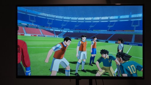 画像ギャラリー No.012のサムネイル画像 / 乗る・蹴るの臨場感が味わえるVRアトラククション「VR 進撃の巨人」「VR キャプテン翼」を,開催中のロケーションテストで体験してきた