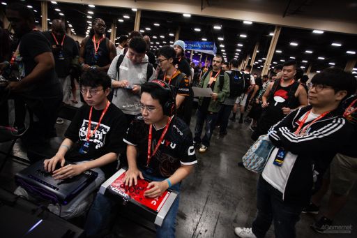 画像ギャラリー No.079のサムネイル画像 / ［EVO2019］年に一度の格ゲー祭「EVO2019」，初日Twitterまとめ。ソウルキャリバーVIの決勝は日本時間の12：00から