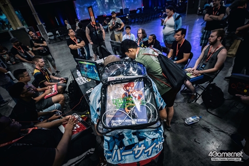 画像ギャラリー No.103のサムネイル画像 / ［EVO2019］年に一度の格ゲー祭「EVO2019」，初日Twitterまとめ。ソウルキャリバーVIの決勝は日本時間の12：00から
