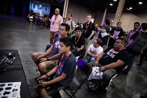 画像ギャラリー No.109のサムネイル画像 / ［EVO2019］年に一度の格ゲー祭「EVO2019」，初日Twitterまとめ。ソウルキャリバーVIの決勝は日本時間の12：00から