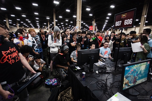 画像ギャラリー No.125のサムネイル画像 / ［EVO2019］年に一度の格ゲー祭「EVO2019」，初日Twitterまとめ。ソウルキャリバーVIの決勝は日本時間の12：00から