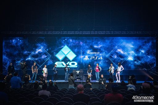 画像ギャラリー No.001のサムネイル画像 / ［EVO2019］Day3，最後の戦いがいよいよスタート。「BBTAG」「SFV AE」「鉄拳7」「スマブラSP」の決勝が行われる最終日Twitterまとめ