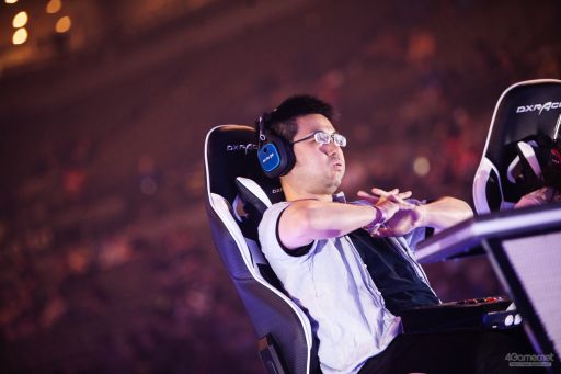 画像ギャラリー No.004のサムネイル画像 / ［EVO2019］Day3，最後の戦いがいよいよスタート。「BBTAG」「SFV AE」「鉄拳7」「スマブラSP」の決勝が行われる最終日Twitterまとめ