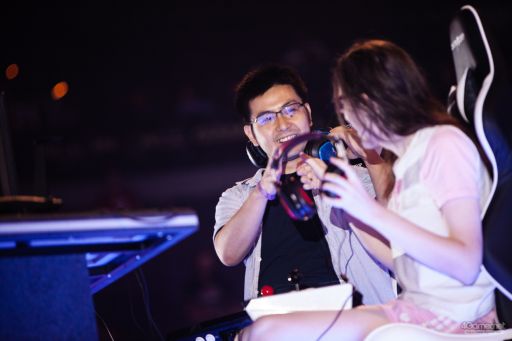 画像ギャラリー No.007のサムネイル画像 / ［EVO2019］Day3，最後の戦いがいよいよスタート。「BBTAG」「SFV AE」「鉄拳7」「スマブラSP」の決勝が行われる最終日Twitterまとめ