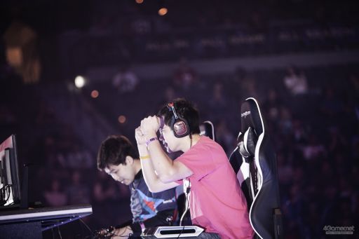 画像ギャラリー No.021のサムネイル画像 / ［EVO2019］Day3，最後の戦いがいよいよスタート。「BBTAG」「SFV AE」「鉄拳7」「スマブラSP」の決勝が行われる最終日Twitterまとめ