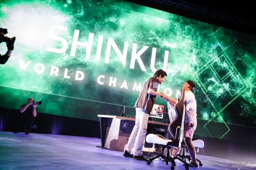 画像ギャラリー No.034のサムネイル画像 / ［EVO2019］Day3，最後の戦いがいよいよスタート。「BBTAG」「SFV AE」「鉄拳7」「スマブラSP」の決勝が行われる最終日Twitterまとめ