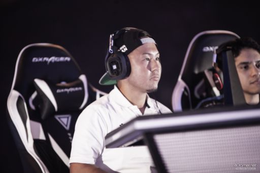 画像ギャラリー No.035のサムネイル画像 / ［EVO2019］Day3，最後の戦いがいよいよスタート。「BBTAG」「SFV AE」「鉄拳7」「スマブラSP」の決勝が行われる最終日Twitterまとめ