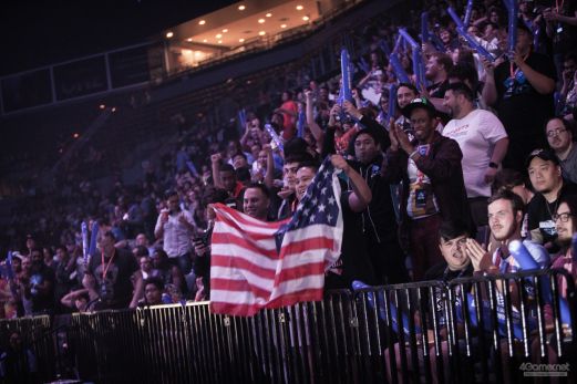 画像ギャラリー No.040のサムネイル画像 / ［EVO2019］Day3，最後の戦いがいよいよスタート。「BBTAG」「SFV AE」「鉄拳7」「スマブラSP」の決勝が行われる最終日Twitterまとめ
