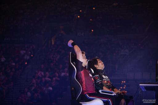 画像ギャラリー No.089のサムネイル画像 / ［EVO2019］Day3，最後の戦いがいよいよスタート。「BBTAG」「SFV AE」「鉄拳7」「スマブラSP」の決勝が行われる最終日Twitterまとめ