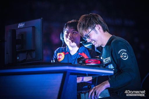 画像ギャラリー No.097のサムネイル画像 / ［EVO2019］Day3，最後の戦いがいよいよスタート。「BBTAG」「SFV AE」「鉄拳7」「スマブラSP」の決勝が行われる最終日Twitterまとめ
