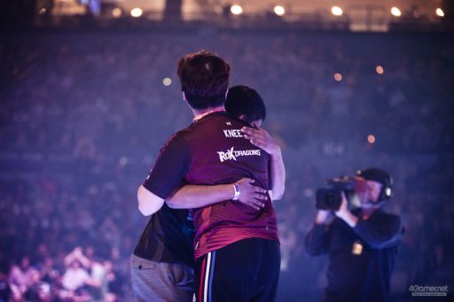 画像ギャラリー No.110のサムネイル画像 / ［EVO2019］Day3，最後の戦いがいよいよスタート。「BBTAG」「SFV AE」「鉄拳7」「スマブラSP」の決勝が行われる最終日Twitterまとめ