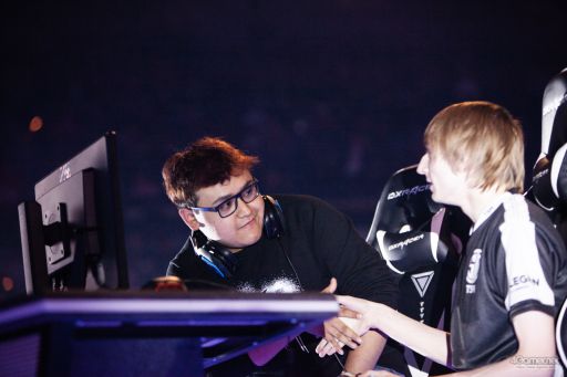 画像ギャラリー No.138のサムネイル画像 / ［EVO2019］Day3，最後の戦いがいよいよスタート。「BBTAG」「SFV AE」「鉄拳7」「スマブラSP」の決勝が行われる最終日Twitterまとめ