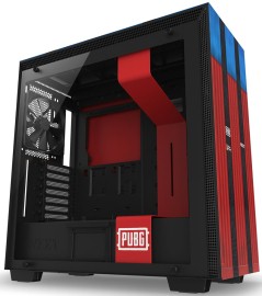 画像ギャラリー No.002のサムネイル画像 / 「支援物資」デザインのPCケースと「フライパン」デザインのヘッドフォンハンガー。NZXT製のPUBGコラボモデルが発売