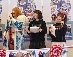 画像ギャラリー No.002のサムネイル画像 / 女子プロレスラーの岩谷麻優選手も祝福。「カードファイト!! ヴァンガードZERO」正式サービス開始を記念したテープカットセレモニーが開催