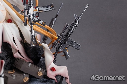 画像ギャラリー No.008のサムネイル画像 / 「荒野行動」聖銃の女王,エージェント・ニキシア限定フィギュアセットの予約開始
