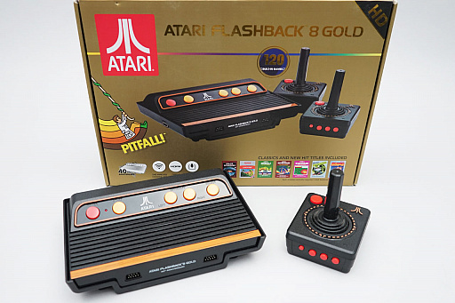 画像ギャラリー No.002のサムネイル画像 / レトロンバーガー Order 53：Atariの新ハード「Atari VCS」に，「見た目はデスメタル系だけどJ-POPをカバーしてるバンドみたい」とか言う編