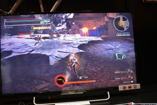 画像ギャラリー No.002のサムネイル画像 / ［TGS 2018］「GOD EATER 3」プレイレポート。新神器パーツ「バイティングエッジ」「へヴィムーン」や，新アクションを体験可能