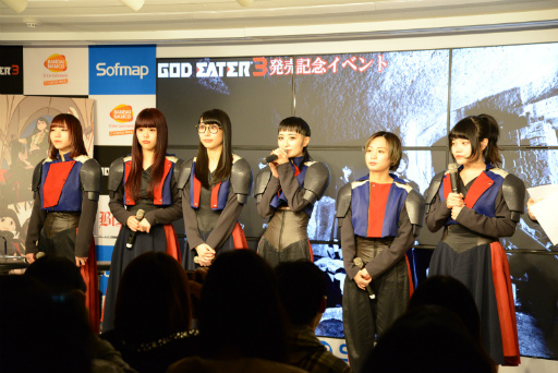 画像ギャラリー No.003のサムネイル画像 / 「GOD EATER 3」発売記念イベントレポート。OPテーマ「stereo future」を歌うBiSHが登場し,開発陣とトークを展開した