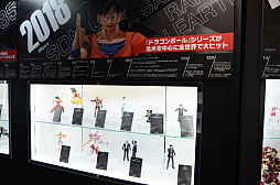画像ギャラリー No.008のサムネイル画像 / 「ウマ娘」や「アイマス」の新作可動フィギュアも展示。秋葉原で“S.H.Figuarts”15周年記念展示イベントの第2弾が本日スタート