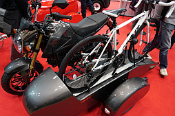 画像ギャラリー No.024のサムネイル画像 / バイクの祭典・TMCS2018に出展されていた「Monster Energy Supercross」＆「TT ISLE OF MAN」を紹介。バイクの写真も