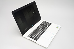 画像ギャラリー No.003のサムネイル画像 / 「Dell G3 15(3579)」レビュー。エントリー市場を狙う新しいゲーマー向けノートPCは,どれくらいゲーム向きなのか