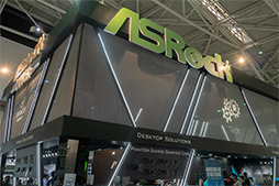 画像ギャラリー No.002のサムネイル画像 / ［COMPUTEX］ASRockはAMDの未発表チップセット「B450」搭載マザーボードを披露。Vega 56搭載のグラフィックスカードは7月発売に