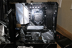 画像ギャラリー No.007のサムネイル画像 / ASRock,エントリー市場向けチップセット「Intel B365」搭載のゲーマー向けマザーボードを初公開